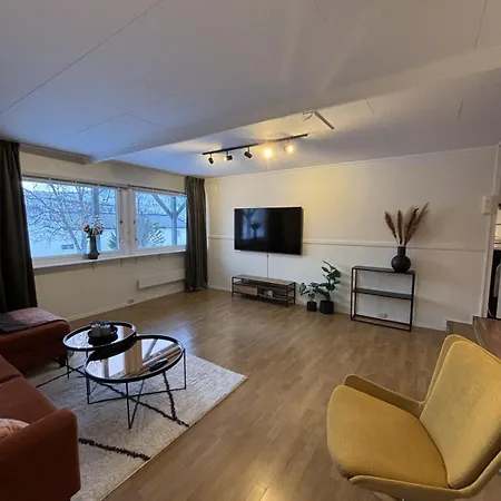 Big Apartment With Free Parking Tromso Exterior photo